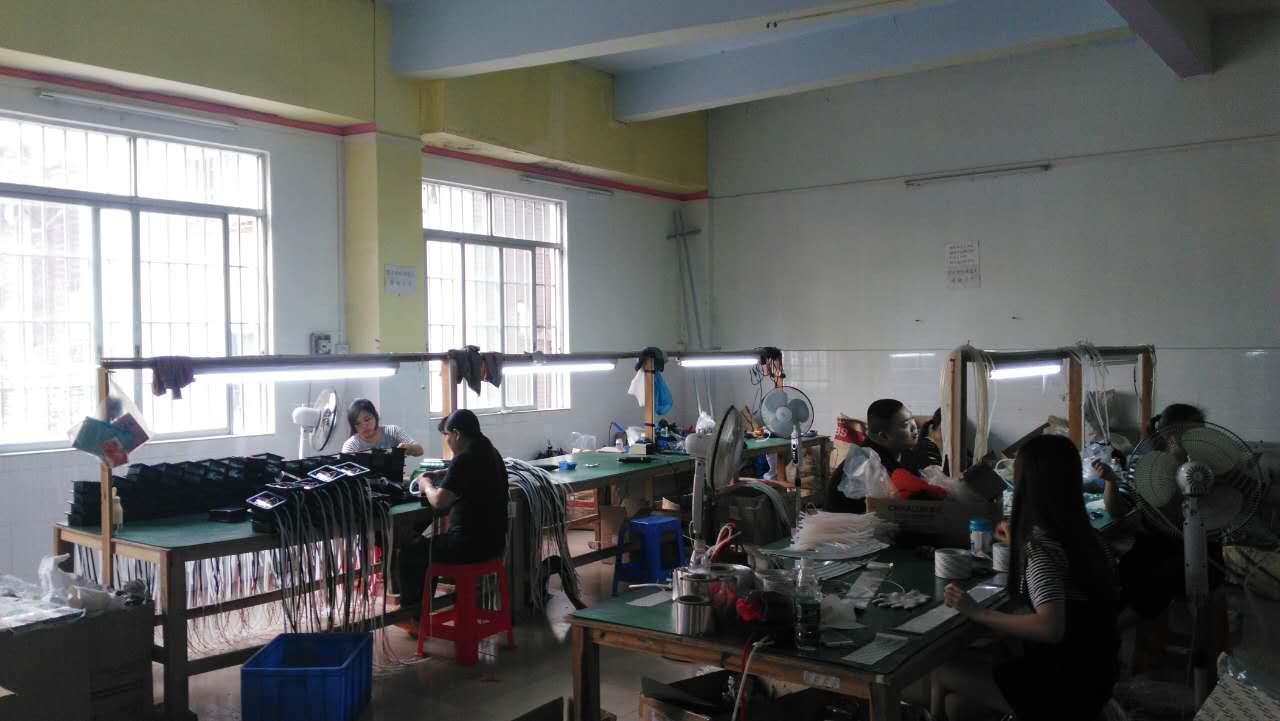 客戶李老板工廠現（xiàn）場加工圖