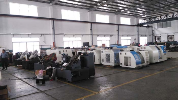 裝(zhuāng)配車(chē)間區NO4(凱恩(ēn)利機床)