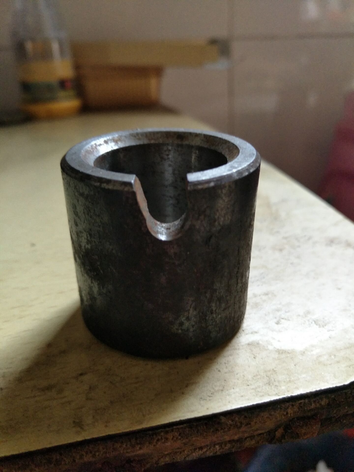 采用CKX6146C-Ｙ（排刀帶Y軸車銑複合機）免費（fèi）幫南海陳祥明老板製作車屑（xiè）件樣品的樣品